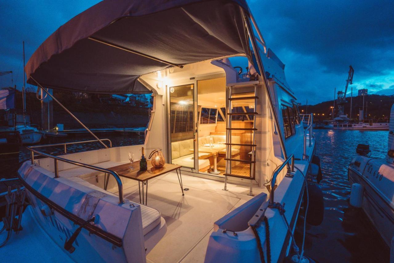 No Limit Charter Bateau Avec Parking Prive Proche Centre-Ville Rouen Exterior foto